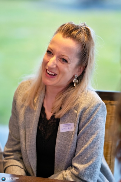 Businessversum_20250226_0017