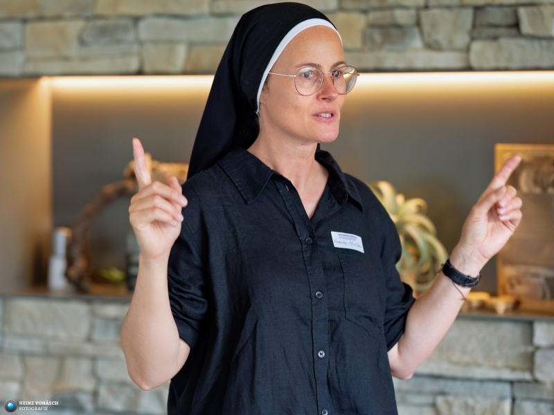 Businessversum_20250702_0124