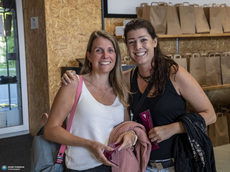 Ladyversum der Frauenabend