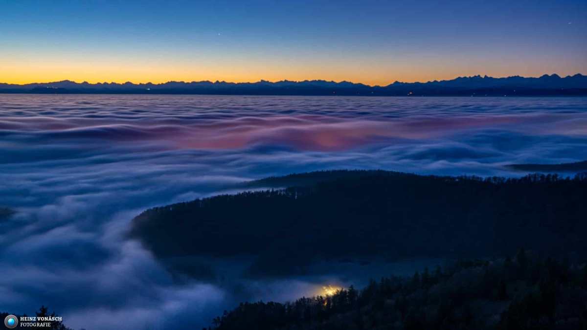 Nebelwelle im Jura