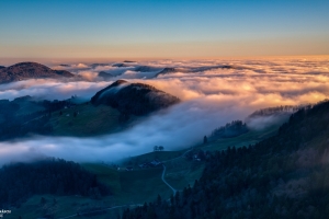 Nebelwelle im Jura 5