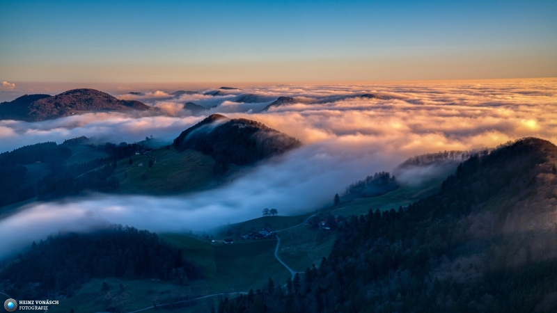 Nebelwelle im Jura 5