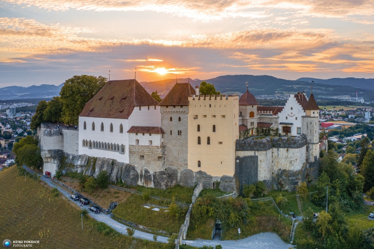 Schloss Lenuburg