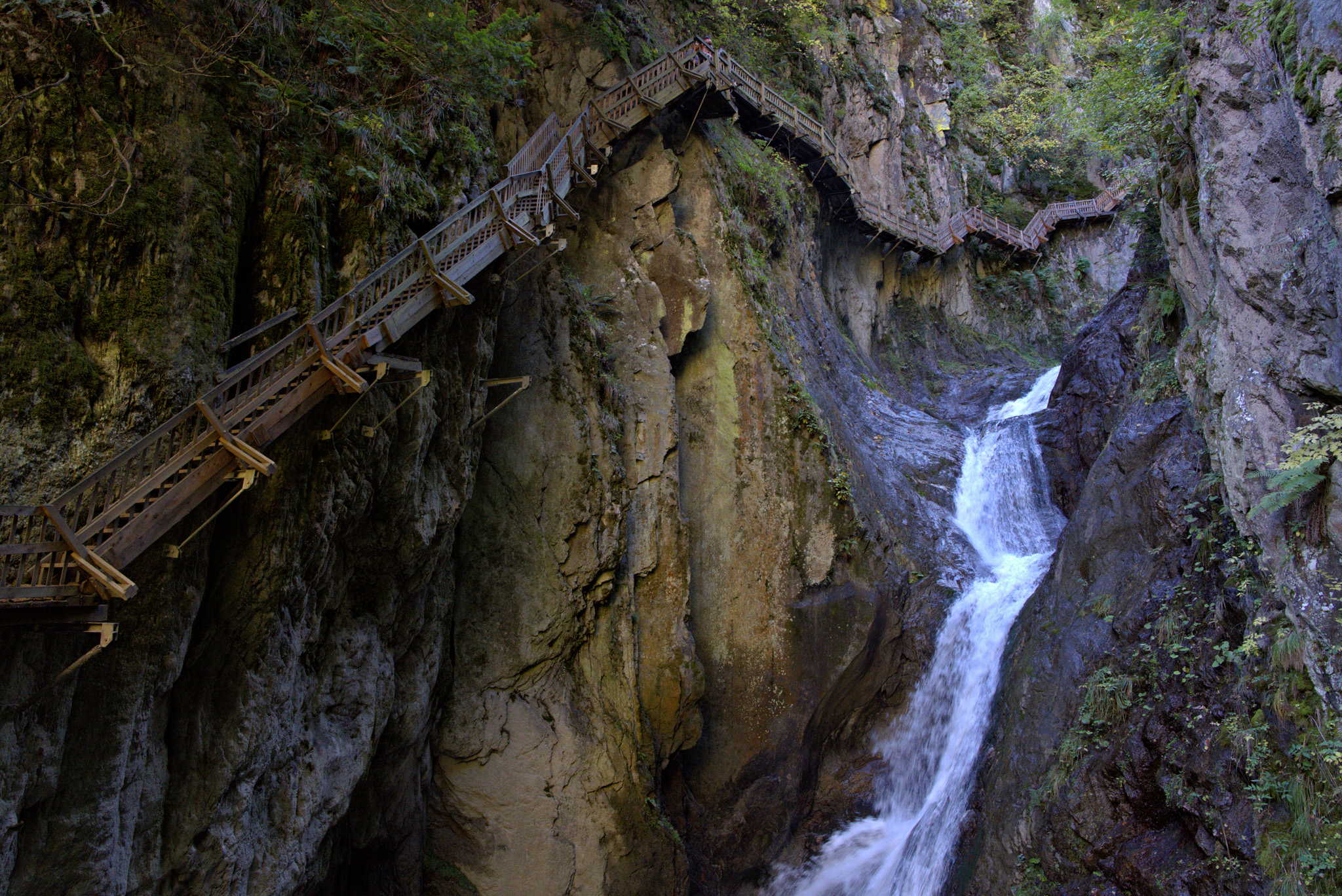 Entrez dans les Gorges du Durnand